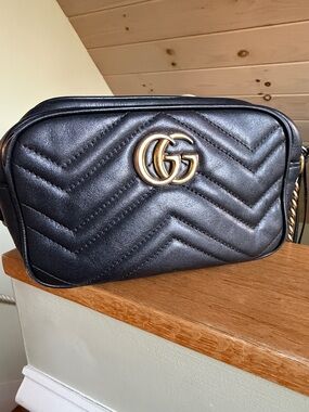 Gucci Black Chevron Leather Crossbody Bag AS IS